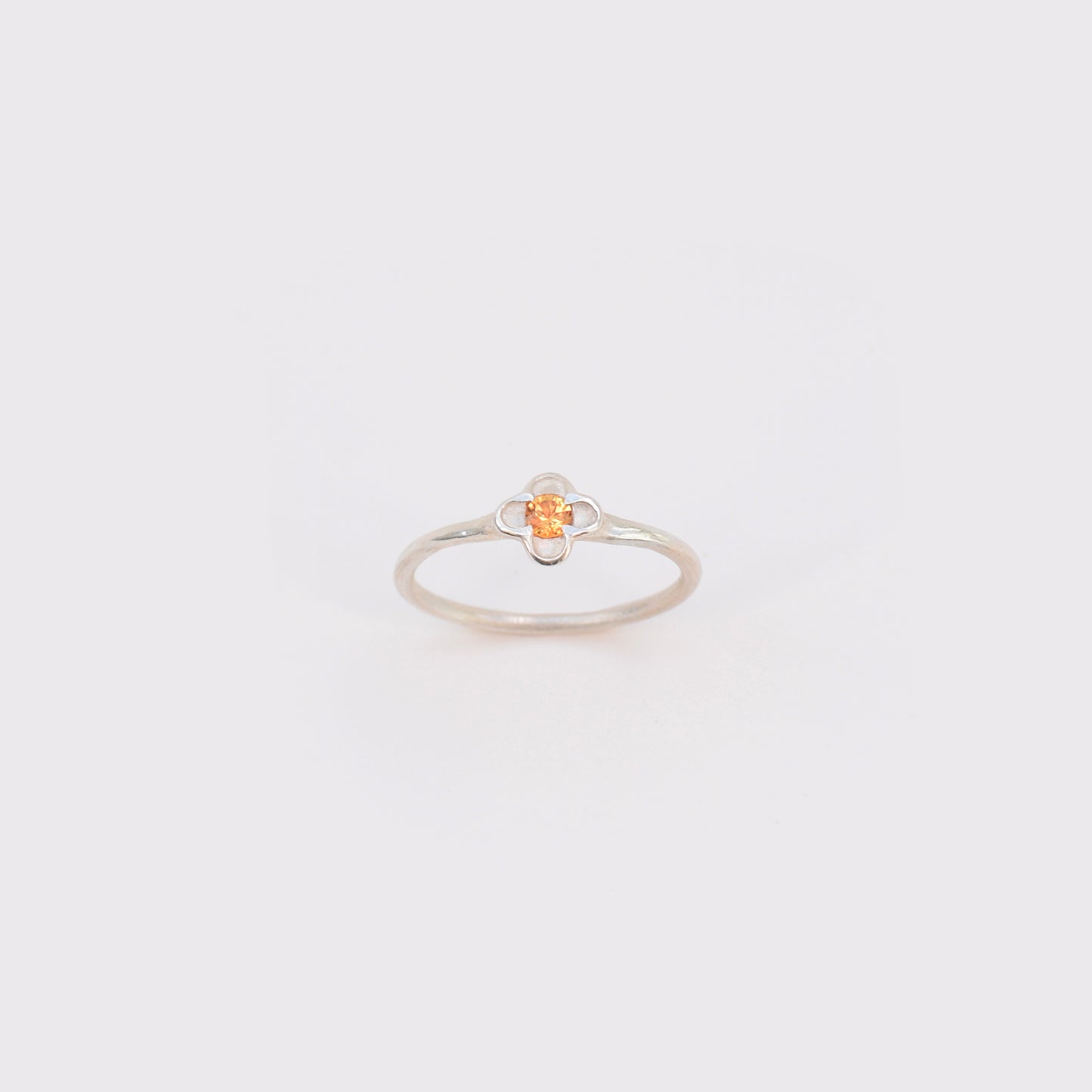 Fine Quatrefoil Ring