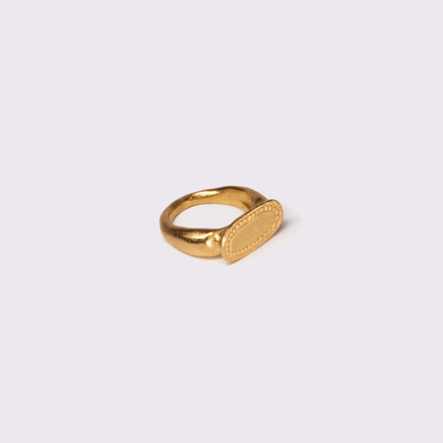 Fimbria Ring